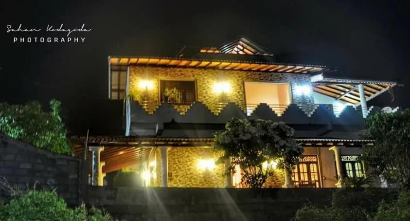 Deutsche Villa Hikkaduwa Ngoại thất bức ảnh