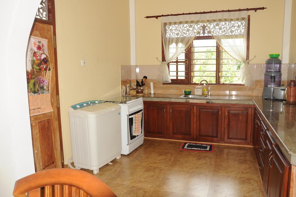 Deutsche Villa Hikkaduwa Ngoại thất bức ảnh