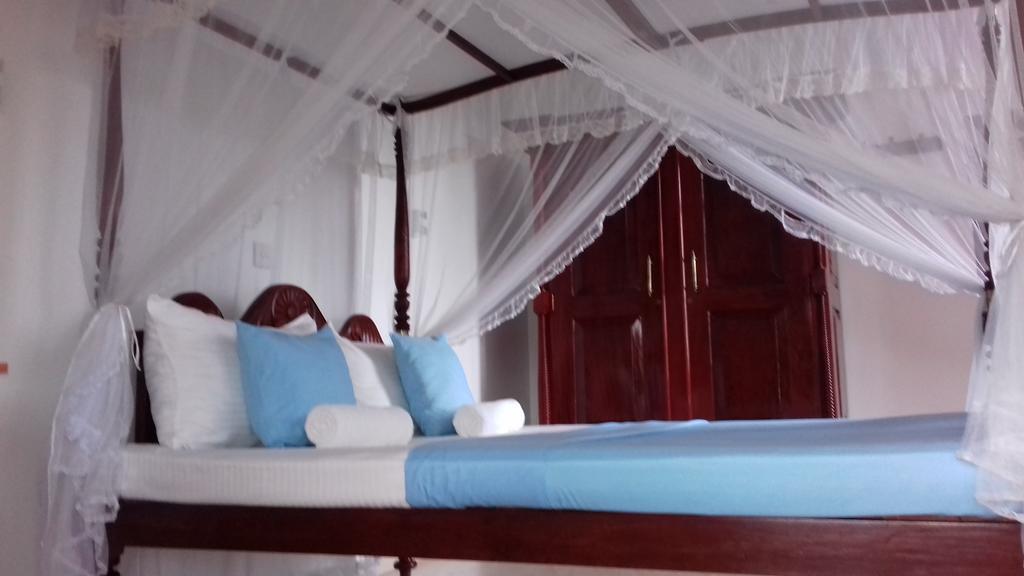 Deutsche Villa Hikkaduwa Ngoại thất bức ảnh