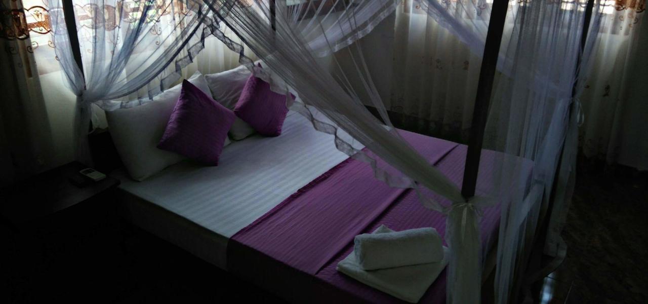 Deutsche Villa Hikkaduwa Ngoại thất bức ảnh