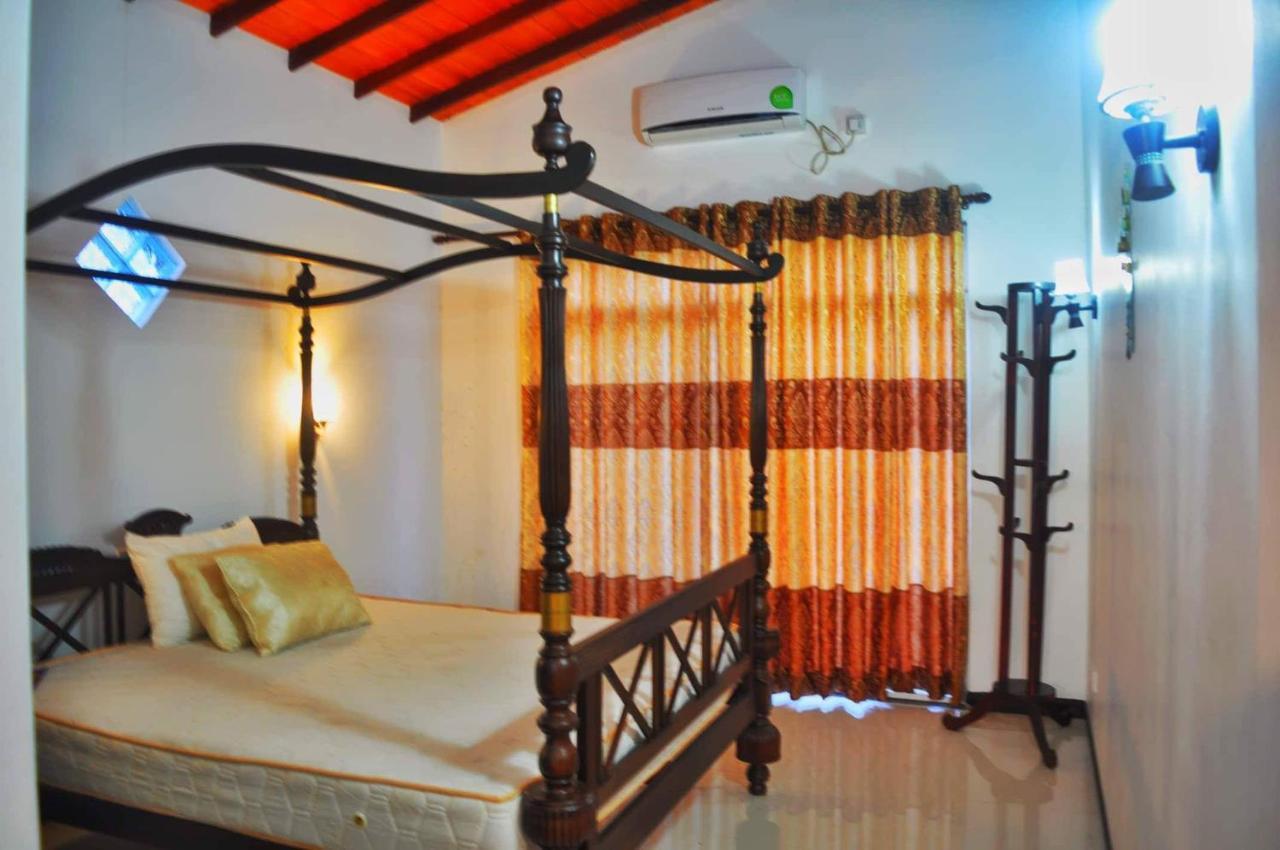 Deutsche Villa Hikkaduwa Ngoại thất bức ảnh