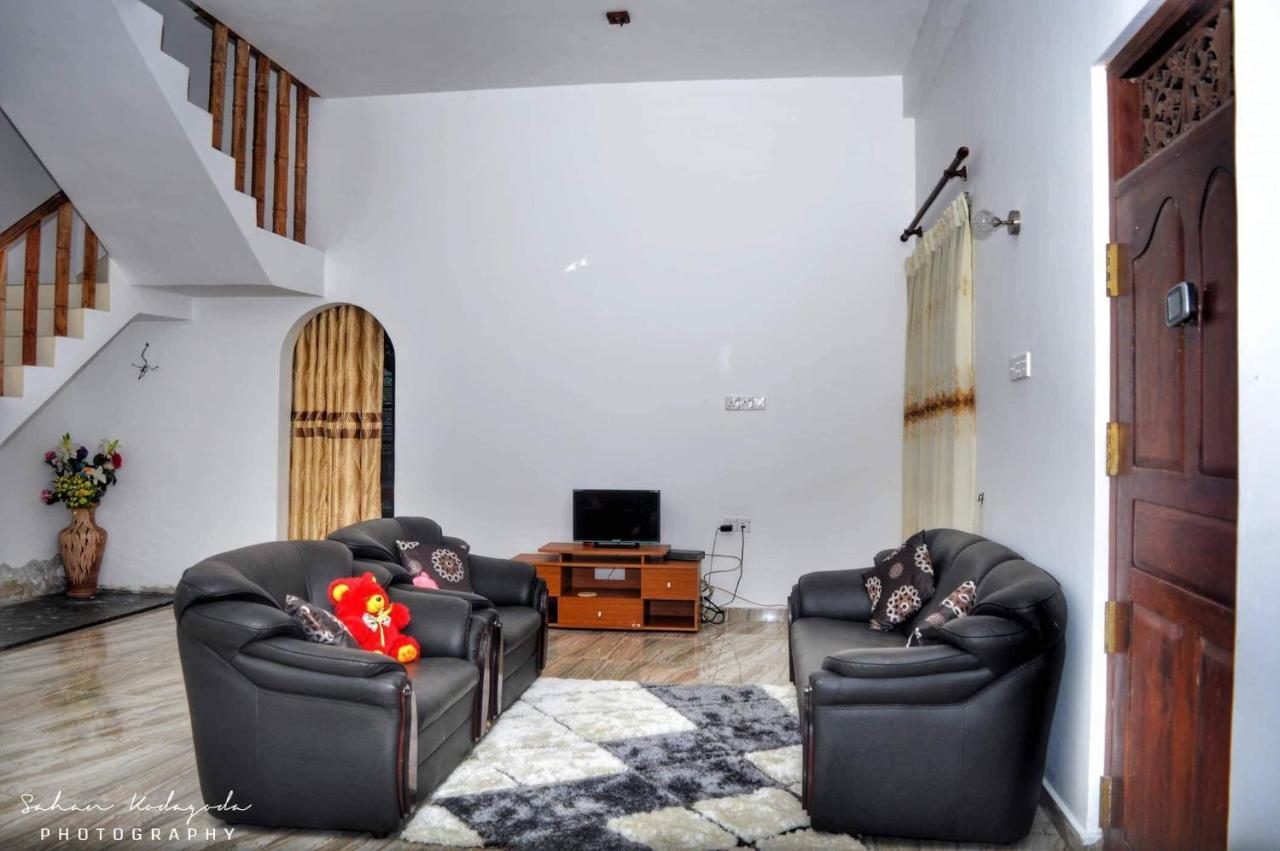 Deutsche Villa Hikkaduwa Ngoại thất bức ảnh