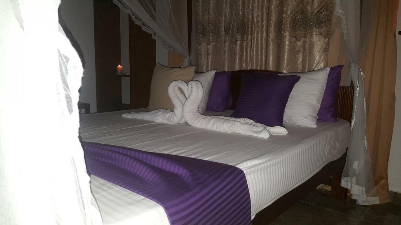 Deutsche Villa Hikkaduwa Ngoại thất bức ảnh